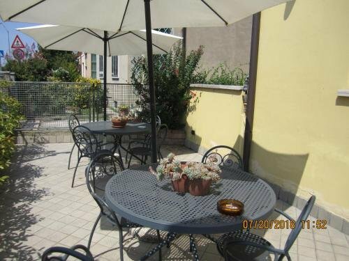 Adelphi Room  Breakfast, Book Hotel Ferrara 