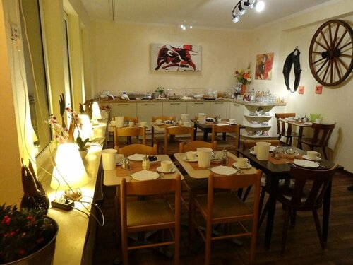 Barcelona Bed & Breakfast, Забронировать Отель «постель и завтрак» Старый город Дюссельдорф