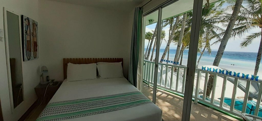 Bluewaves Beach House