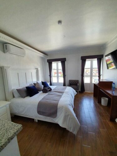 Hotel Estancia Real, Забронировать Отель Отели Тепатитлан де Морелос 3 звезды, 3*