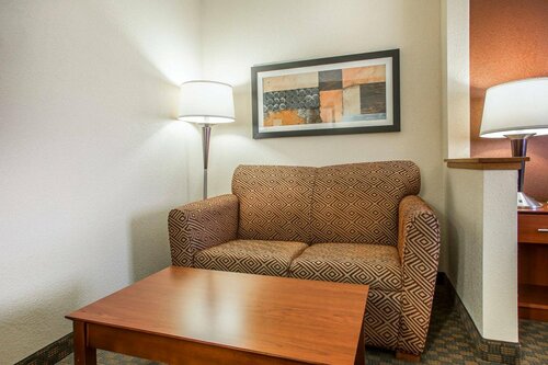 Quality Inn Sheboygan, Book Hotel Hoteller i Sheboygan med parkering, Parkering