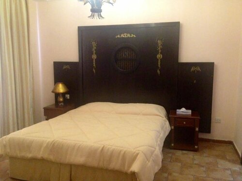 Acacia Hotel & Suites, Забронировать Отель Бизнес-отели Аммана, 4* 5*