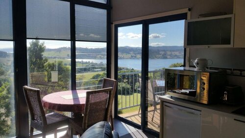 Armalong Winery Chalets, Забронировать Шале Гриндельвальд Тамар-Вэлли