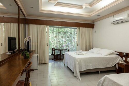 Hotel Parque Das Primaveras, Забронировать Отель Калдас-Новас Гояс, рядом с Liberty Square