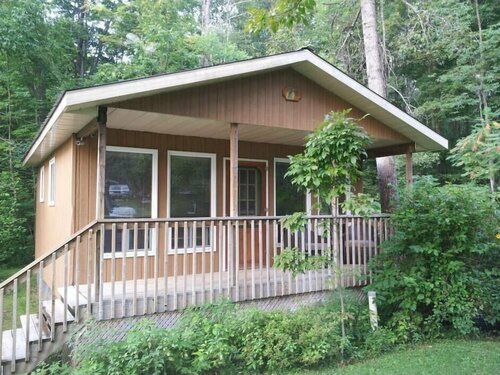 Ogopogo Resort, Забронировать Курортный отель Карнарвон Haliburton Highlands to the Ottawa Valley