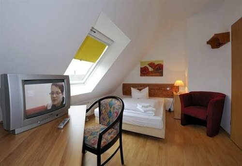 Rhein Neckar Hotel Mannheim, Забронировать Отель Отели Хайльбронн с парковкой, Парковка