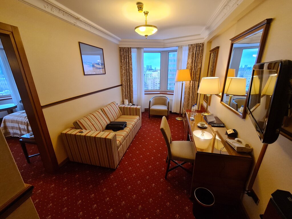 Golden Ring Hotel