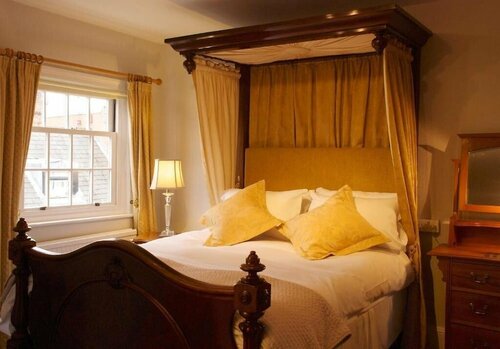 Chantry Hotel, Забронировать Отель Бери-Сент-Эдмундс Суффолк