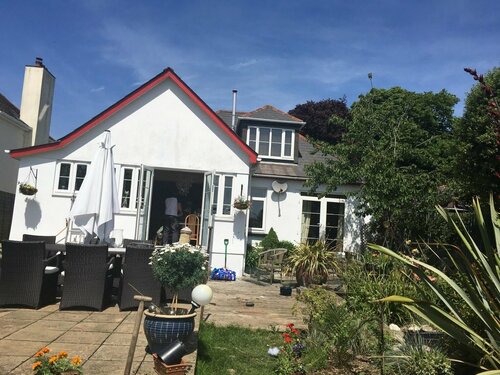 Gwynarth B&B, Varaa Bed and Breakfast Hotellit Cornwall pysäköinnillä, Pysäköinti
