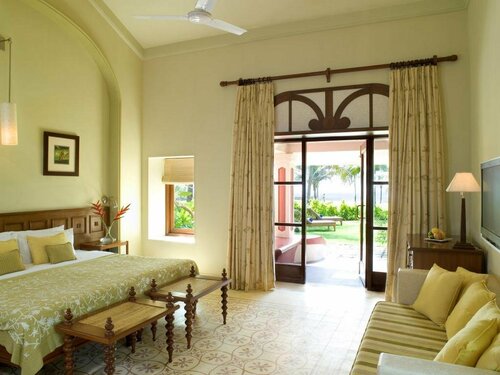 Vivanta by Taj Holiday Village, Book Ferieresort Goa hoteller med pool, Swimmingpool
