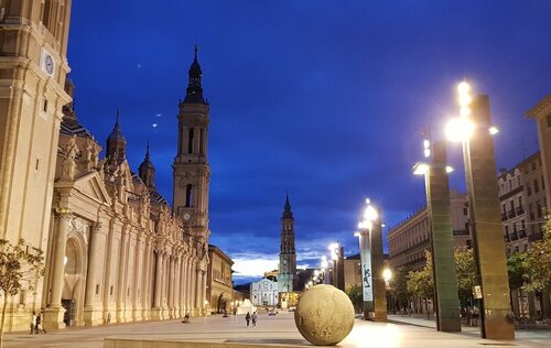 Apartamentos Almada, Забронировать Апартаменты/квартира Апартаменты Zaragoza Province, Апартаменты/квартира