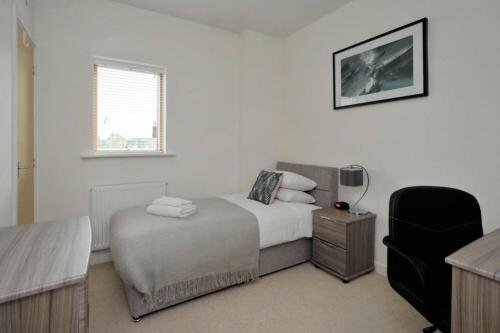 Liberty Marina, Book Hotel Portishead Somerset