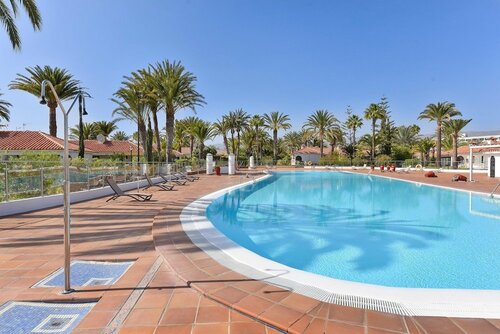 Sun Club