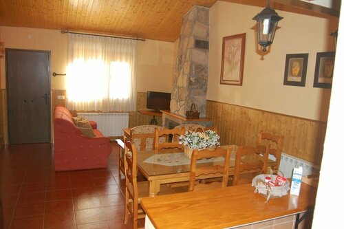 Casa Rural Los Treboles, Book Hotel  