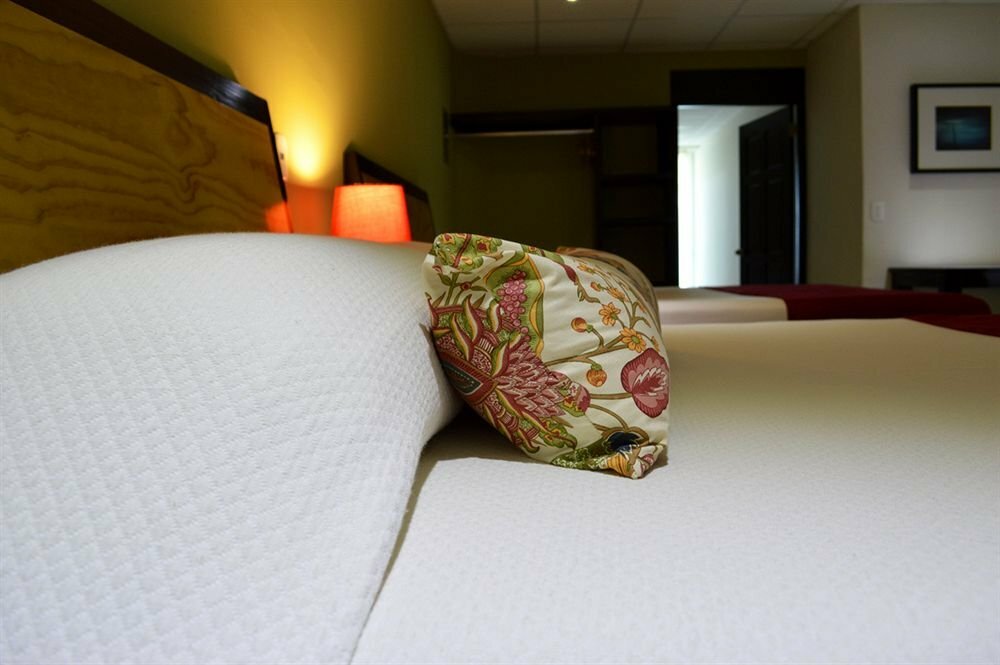Santa María Hotel & Suites