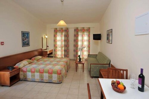 Nissiana Hotel & Bungalows, Book Hotel Hotels in Famagusta with Breakfast, Breakfasts