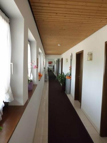 Landgasthaus Sonne, Забронировать Отель Фройденштадт Landkreis Karlsruhe