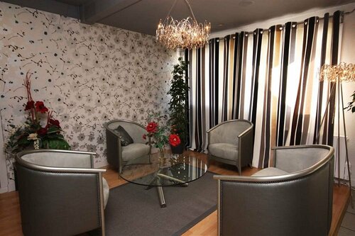Le Louisiane, Book Hotel Hoteller i Burgund med parkering, Parkering
