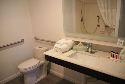 La Quinta Inn & Suites by Wyndham Galt Lodi North, 预订 酒店 Galt 加利福尼亚州
