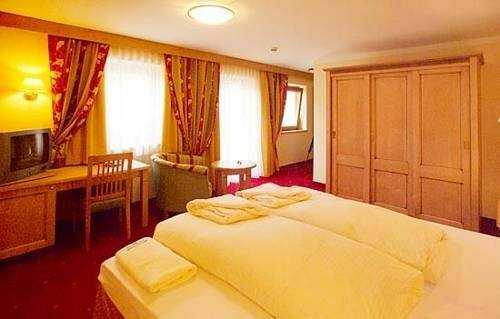 Hotel Montana, Забронировать Отель Отели Тироля 4 звезды, 4*
