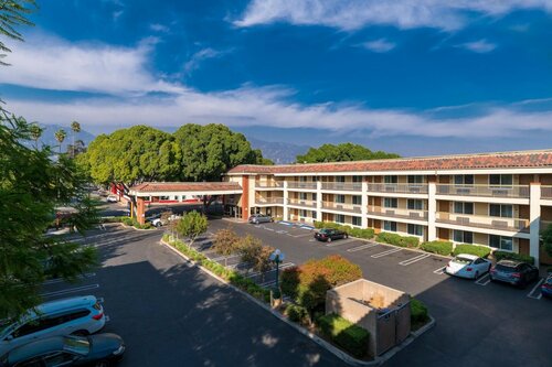 Hyland Inn Pasadena Civic Auditorium, Забронировать Отель Пасадена Большой Лос-Анджелес