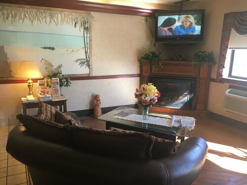 Derby Inn & Suites, Prenota Hotel Nicholasville Kentucky