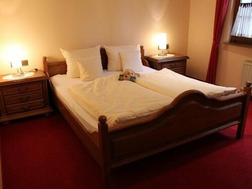 Boutique-Hotel Lohspeicher, Забронировать Отель Отели Хунсрюк с парковкой, Парковка