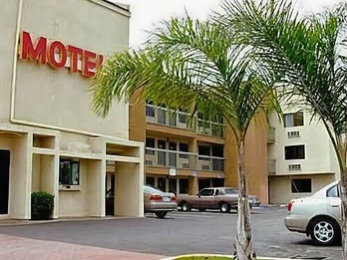Hotel Milagro, Забронировать Отель Чула-Виста San Diego Metropolitan Area