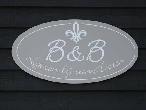 B&B Logeren bij van Heeren, Book Bed and Breakfast Made Noord-Brabant