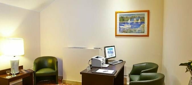 Hotel Hcc Taber