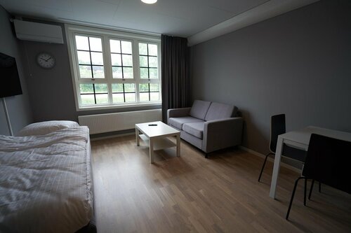 Ekebyhov Hotell, Забронировать Отель Экерё Mälaren