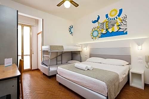 Hotel Albatros, Забронировать Отель Отели Торре Педрера 3 звезды, 3*