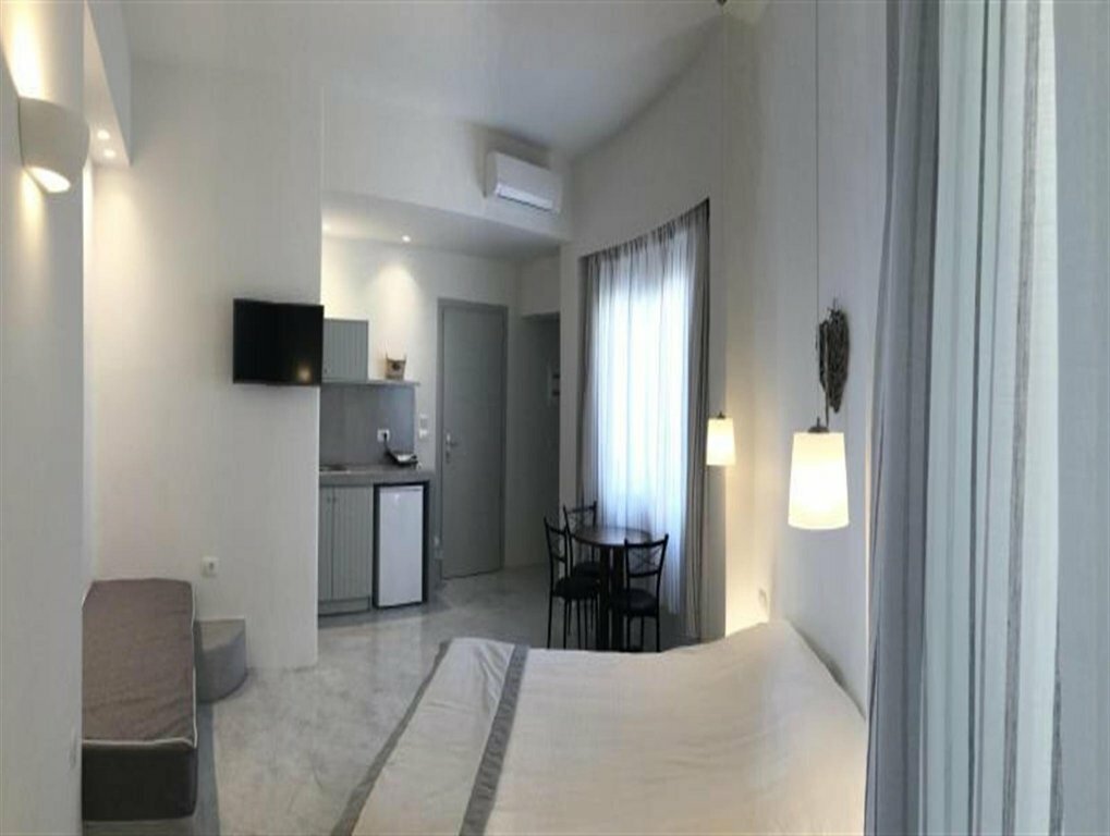 Anemomilos Hotel & Apartments