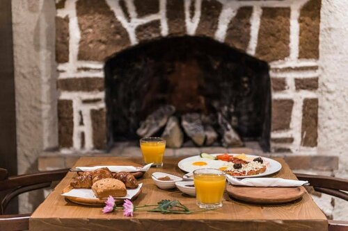 Koukos Rodos Boutique Hotel & Spa - Adults Only, Забронировать Отель Отели острова Родоса с завтраком, рядом с Район Коллакиум, Завтраки