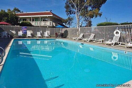 Motel 6 Salinas North - Monterey Area, Book Motel Salinas Monterey Wine Country