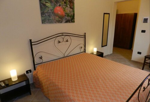 I Giardini di Demetra B&B, Book Bed and Breakfast Galatone hoteller med pool, Swimmingpool