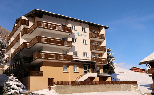Apartment Azur, Book Lejlighed Hoteller i Saastal med parkering, Parkering