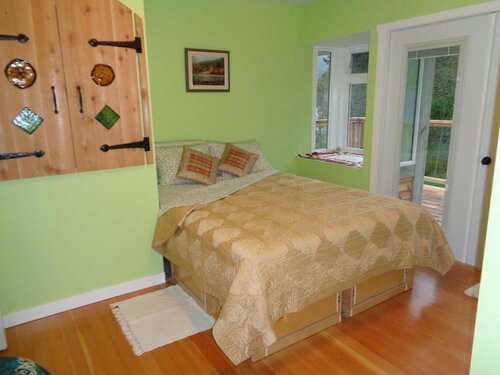 Fulford Dunderry Vacation Rental and Cabin, Varaa Hotelli Ganges Salt Spring Island