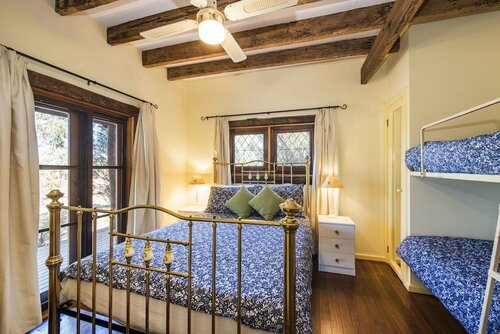 Ilkley Cottages, Забронировать Отель Отели Маджи 4 звезды, 4*