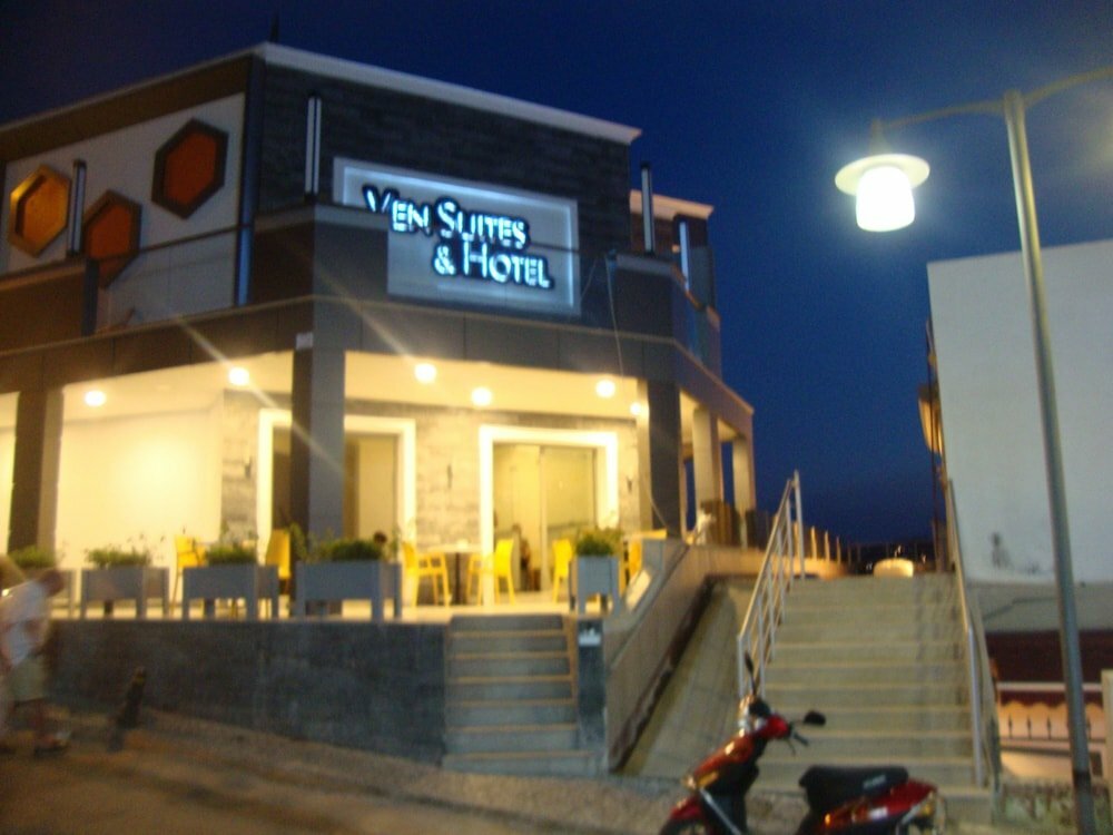 Ven Suites