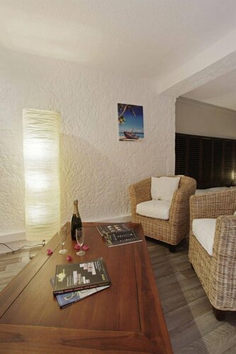 Hevea, Забронировать Отель Гран-Каса Сен-Мартен