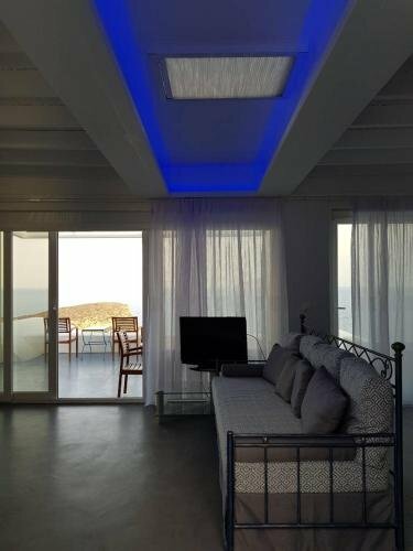 Apollon Village Hotel, 予約 ホテル Anafi Cyclades