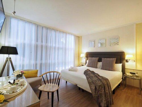 Vilana Hotel Boutique, Забронировать Бутик-отель Отели Барселоны с парковкой, Парковка