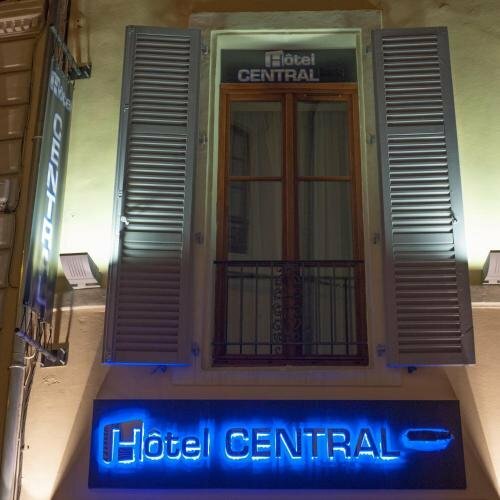 Central Hotel, Забронировать Отель Отели Ним 3 звезды, 3*
