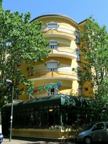 Hotel Dei Platani, Забронировать Отель Мирамаре Римини