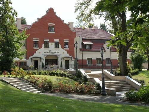 Grand Sal, Забронировать Отель СПА-отели Величка, SPA-услуги