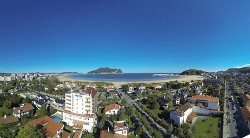 Hotel Cosmopol, Varaa Hotelli Laredo Cantabria Coast