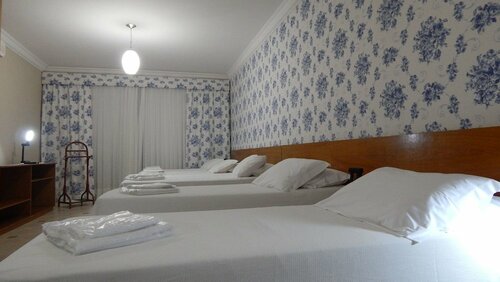 Germanias Blumen Hotel, Забронировать Отель Недорогие отели Пасу-Фунду, недорого