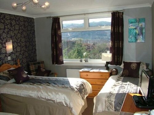 Braeside Guesthouse, Забронировать Отель Отели Аргайл и Бьют с парковкой, Парковка