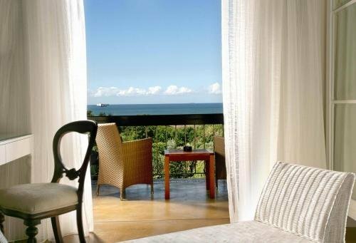 Teremok Lodge & Spa, Забронировать Курортный отель Умхланга Durban North Coast